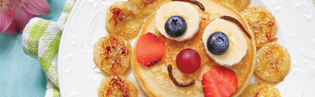PETITES CRÊPES AUX BANANES PETITES CRÊPES AUX BANANES