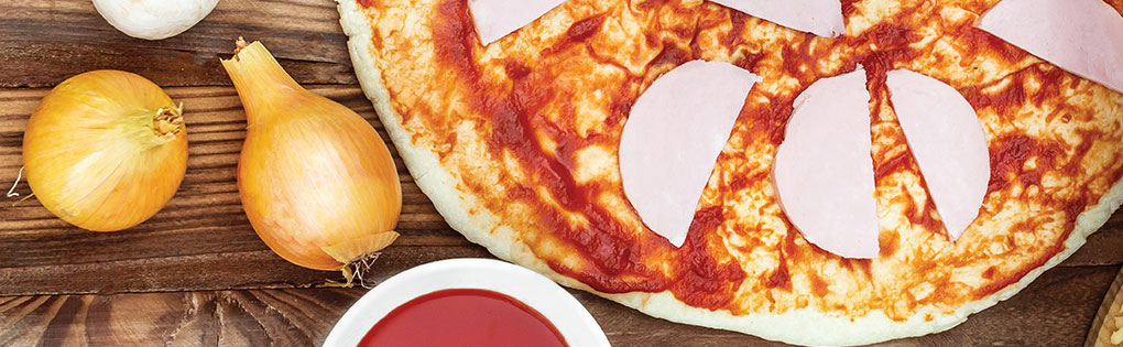 PIZZA PRÉPARÉ À LA MAISON PIZZA PRÉPARÉ À LA MAISON